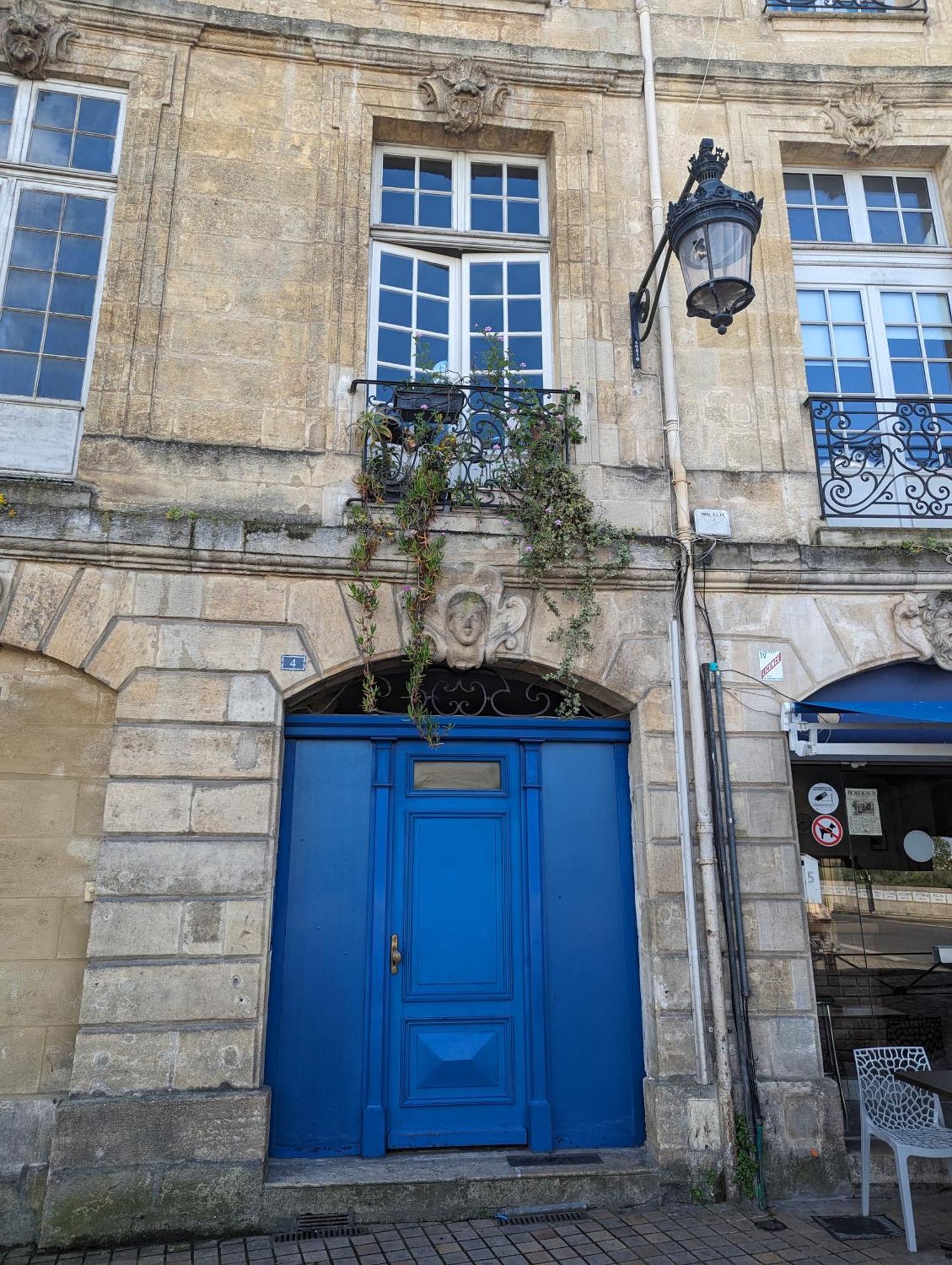 Appartement De Charme Sous Les Toits Avec Vue Sur La Garonne Bordeaux Extérieur photo